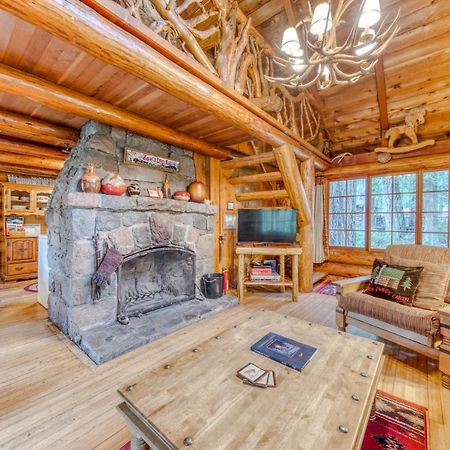 Zoe'S Log Cabin Welches Eksteriør bilde