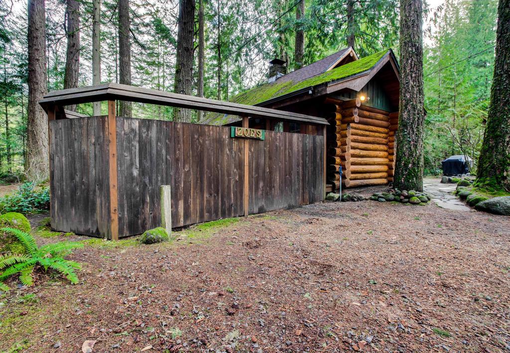 Zoe'S Log Cabin Welches Eksteriør bilde
