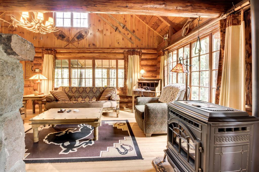 Zoe'S Log Cabin Welches Eksteriør bilde