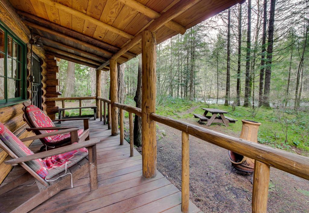 Zoe'S Log Cabin Welches Eksteriør bilde