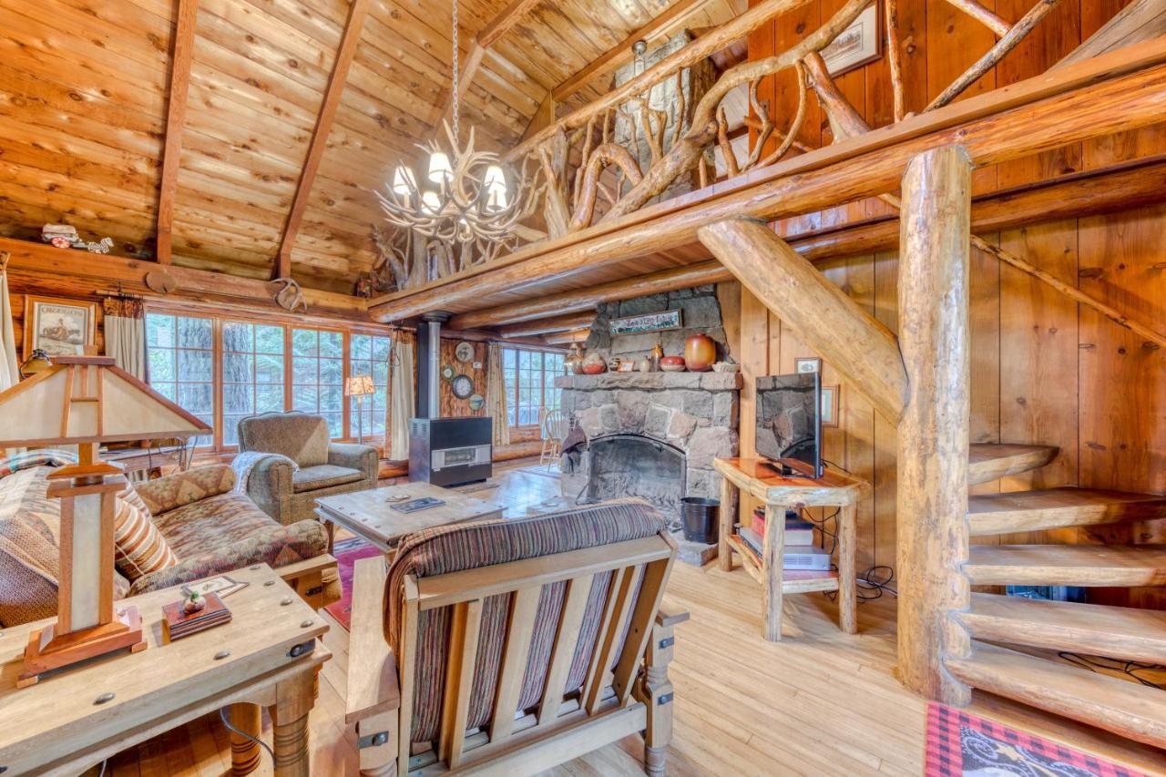 Zoe'S Log Cabin Welches Eksteriør bilde